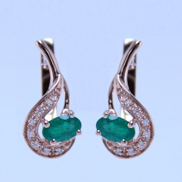 Серьги из красного золота с изумрудами и бриллиантами